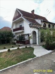 kuće   Stara Pazova  Batajnica    Sremska