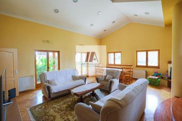 Kikindska    kuće   Beograd    kuće   Beograd  Borča    Kikindska