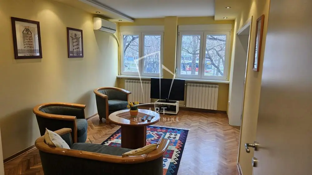Dvosoban stanovi Novi Beograd Opština Novi Beograd 700 evra 